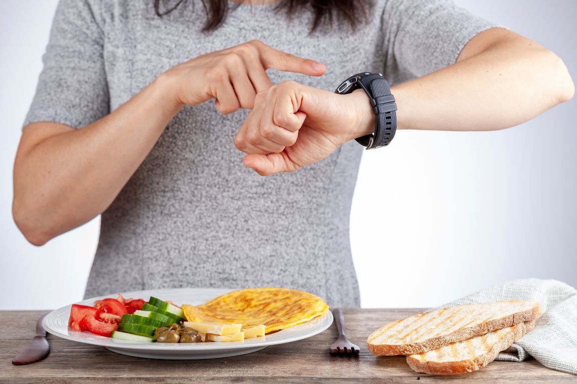 Intermittent fasting meal plan: what to eat for maximum benefits